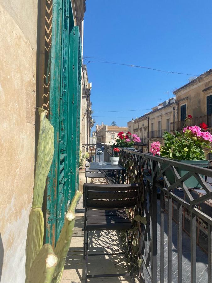 Palazzo Zappata luxury room Noto centro Esterno foto